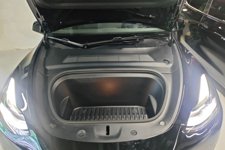 Tesla Model Y 2022 #22 Tesla Model Y 2022 car image #22