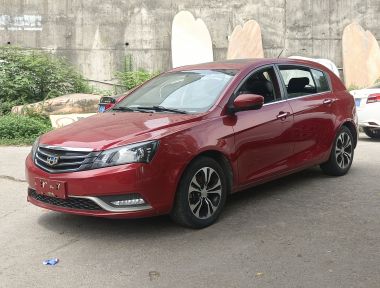 GEELY Emgrand 2015 GEELY Emgrand 2015 immagine di auto