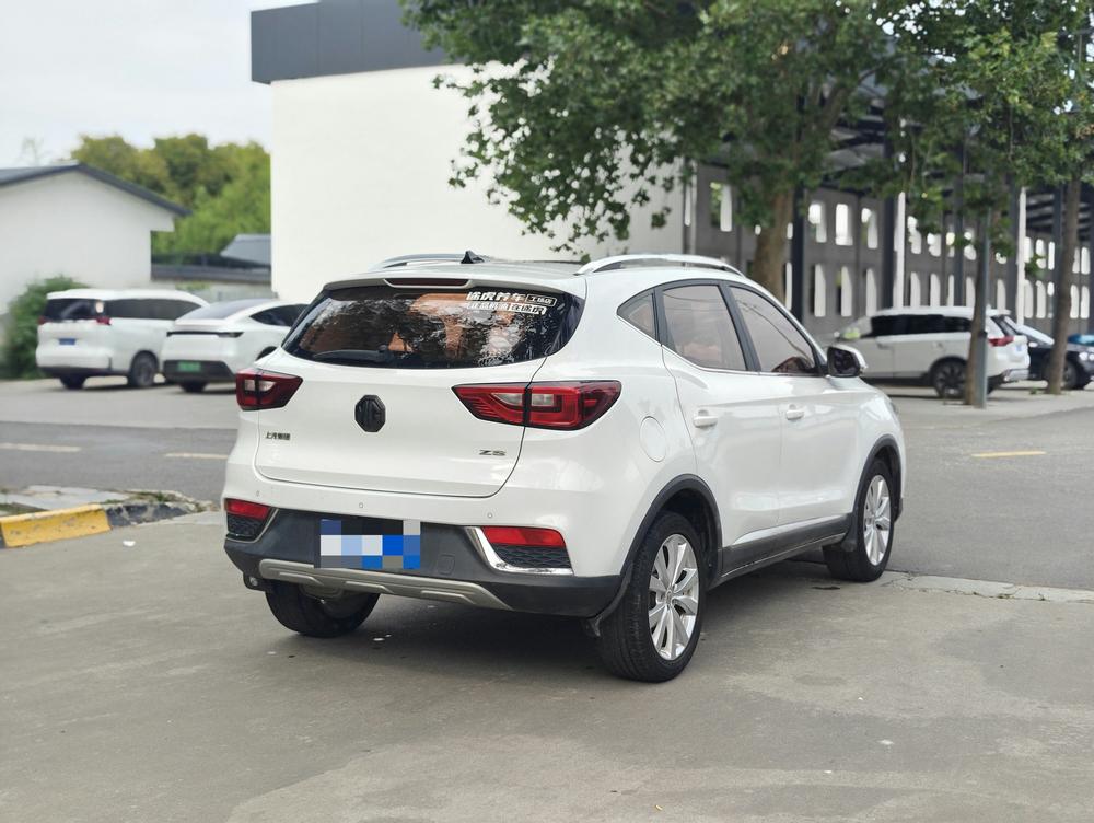 MG ZS 2017 #6 MG ZS 2017 car image #6