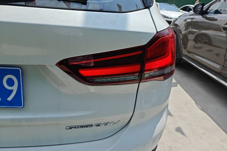 BMW X1 2020 car image #8