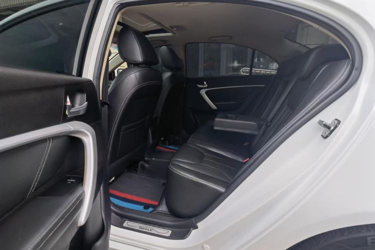 GEELY Emgrand 2017 car image #17