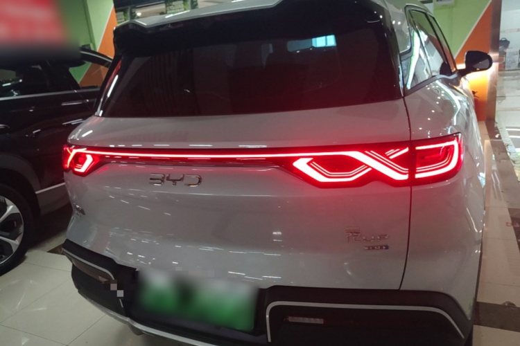 BYD YuanUP 2026 car image #6