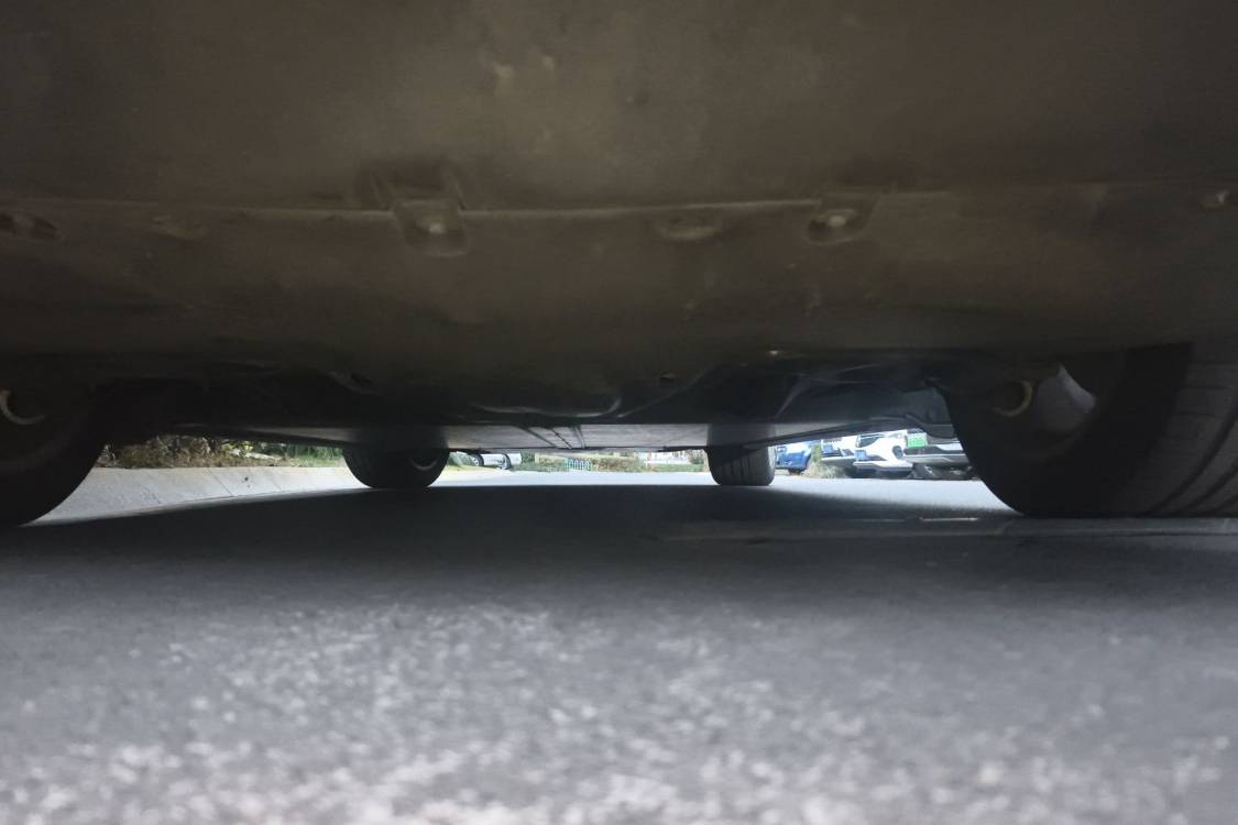 Tesla Model Y 2022 car image #14