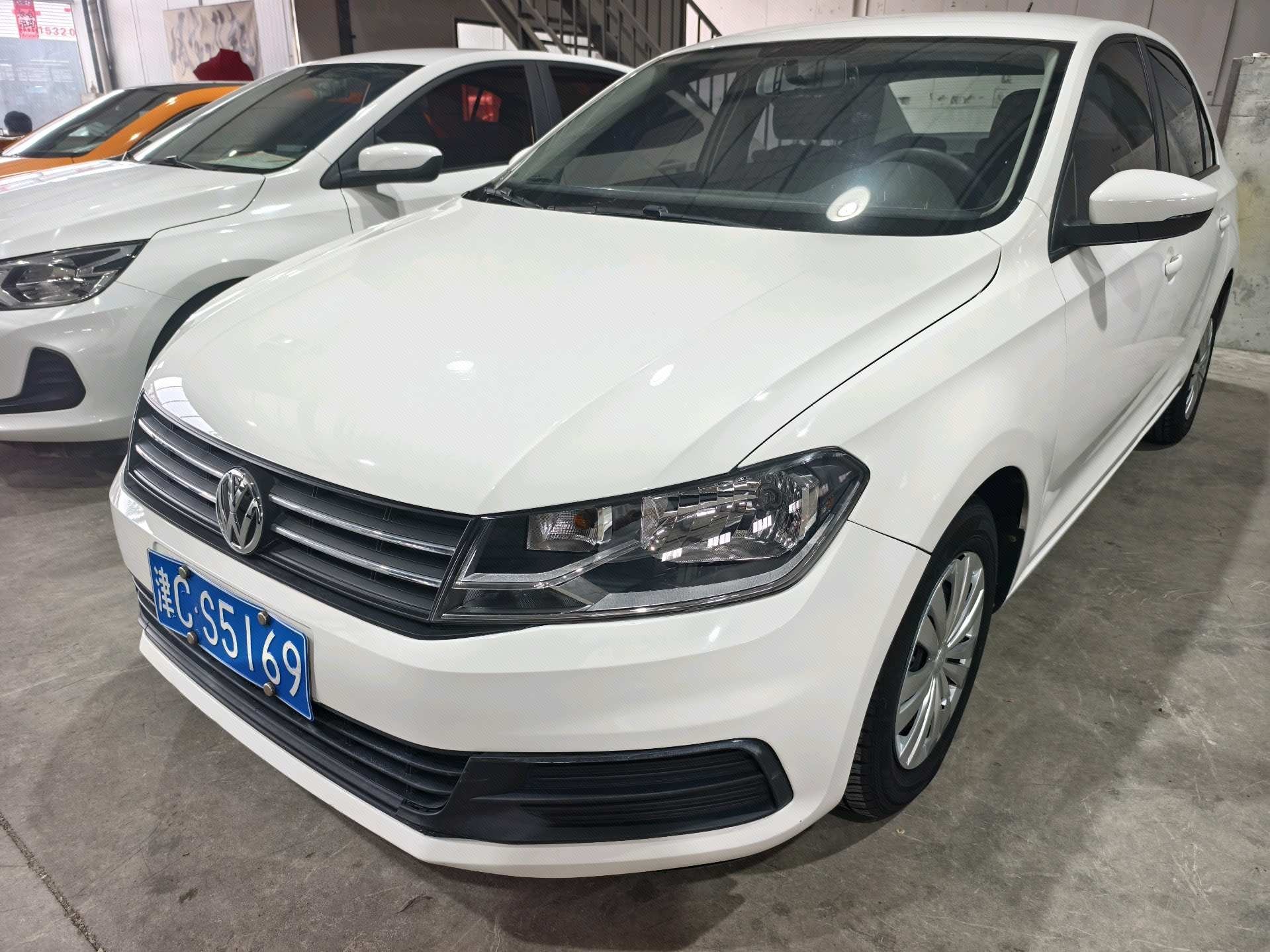 Volkswagen Santana 2016 car image 