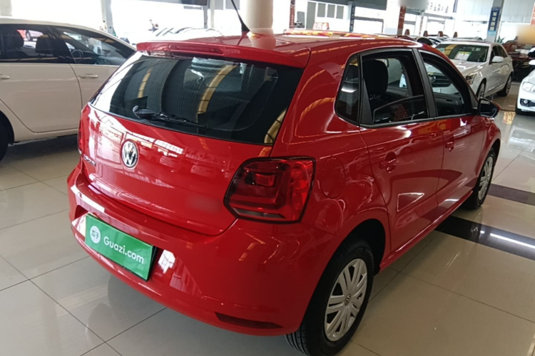 Volkswagen Polo 2017 car image #7