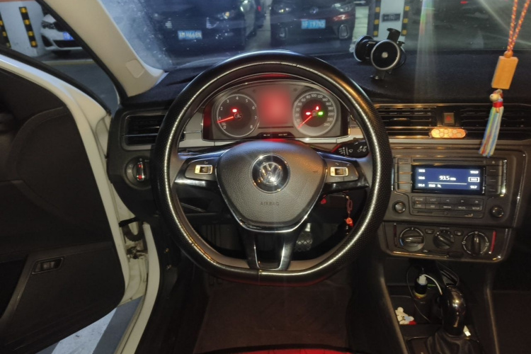 Volkswagen Santana 2018 #15 Volkswagen Santana 2018 car image #15