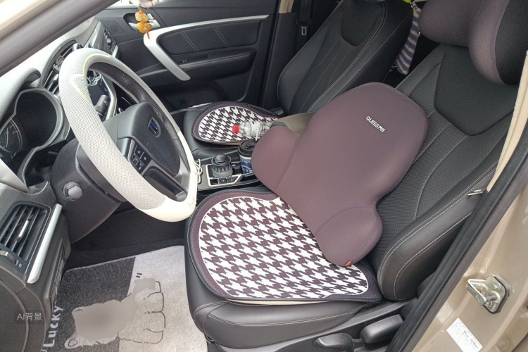GEELY Emgrand 2018 #17 GEELY Emgrand 2018 car image #17