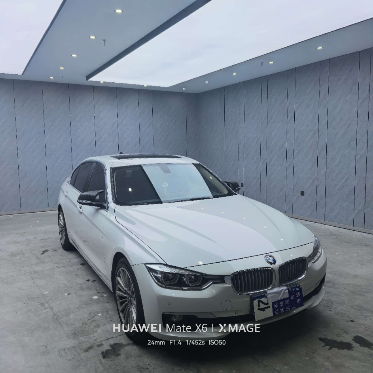 BMW 3 Series 2018 car image 