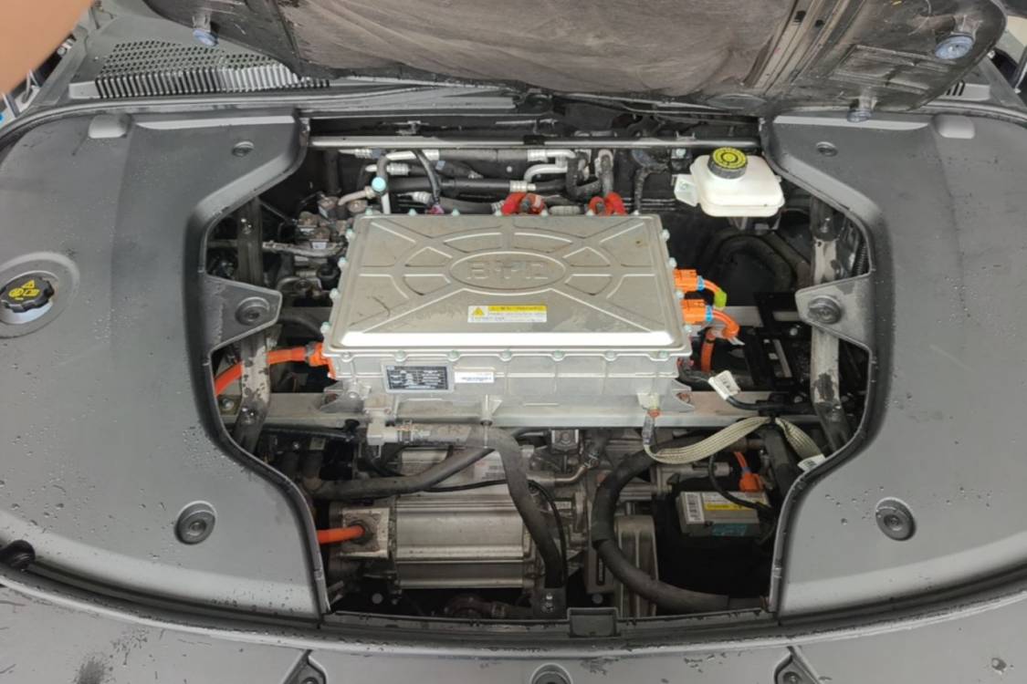 BYD Han 2024 car image #10