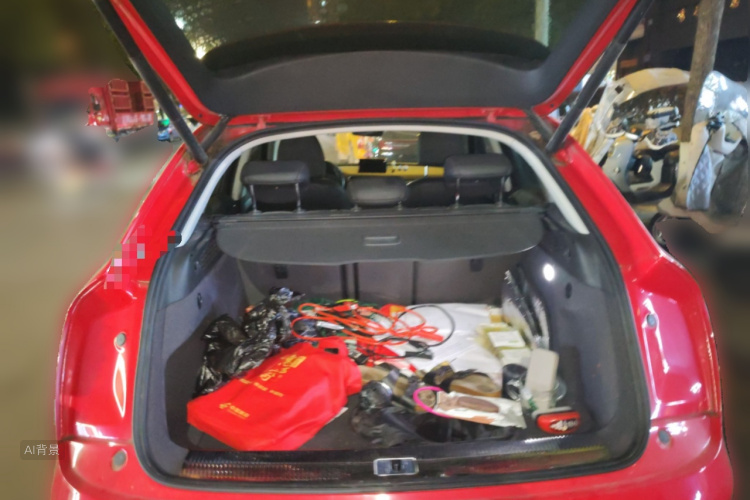 Audi Q3 2019 car image #21