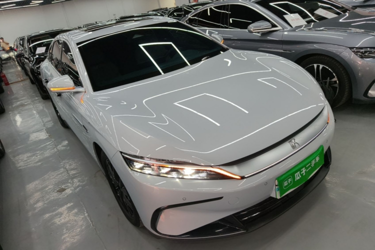 BYD Han 2024 #4 BYD Han 2024 car image #4