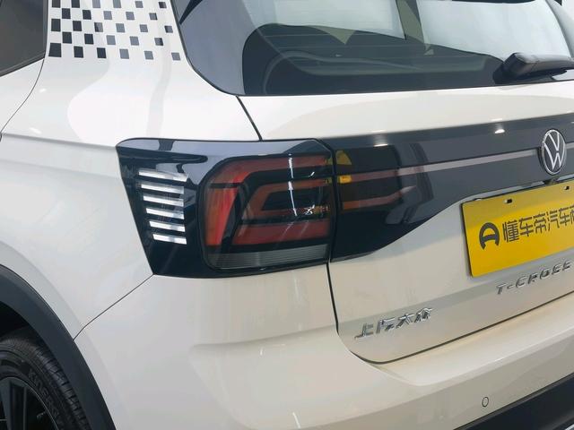 Volkswagen T-Cross 2022 #13 Volkswagen T-Cross 2022 car image #13