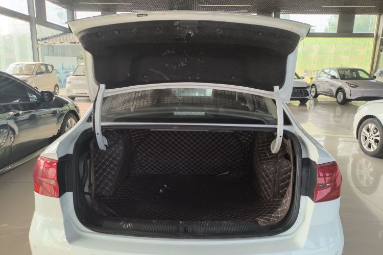 Volkswagen Bora 2021 صورة سيارة #19