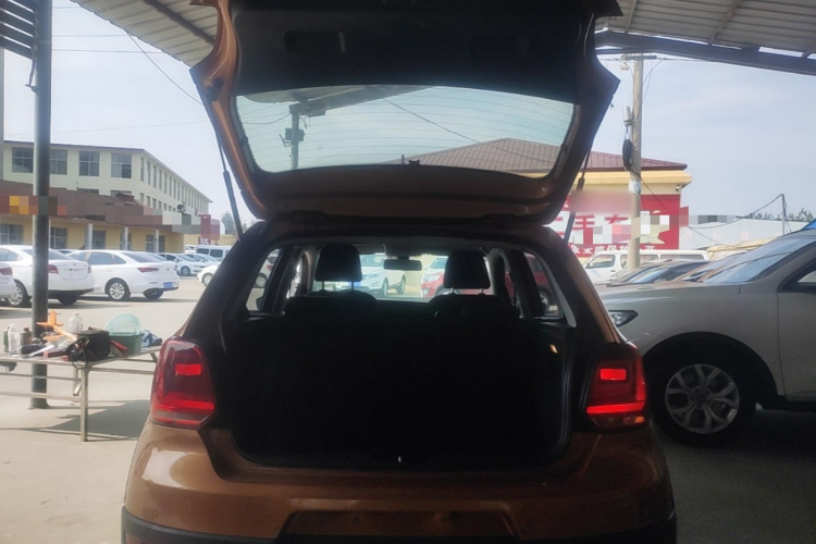 Volkswagen Polo 2019 #19 Volkswagen Polo 2019 صورة سيارة #19