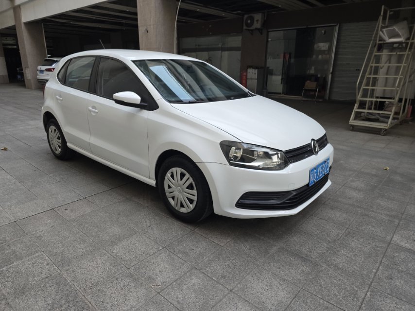 Volkswagen Polo 2015 #8 Volkswagen Polo 2015 car image #8