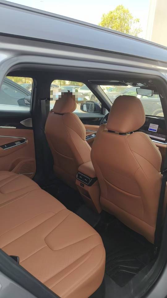 GEELY Boyue L 2025 imagen de coche #4