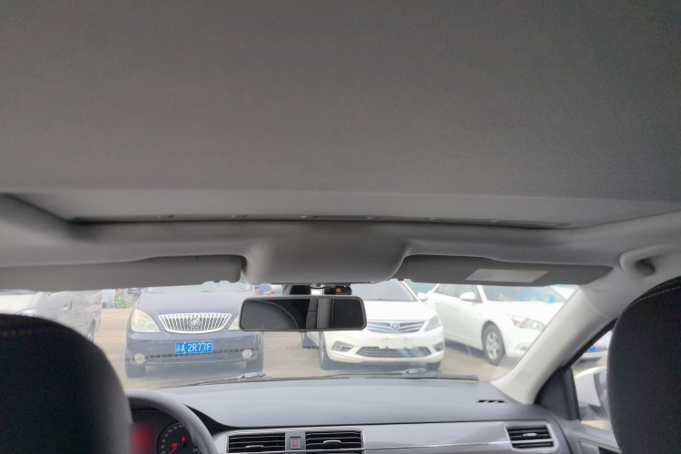 Volkswagen Santana 2016 car image #18