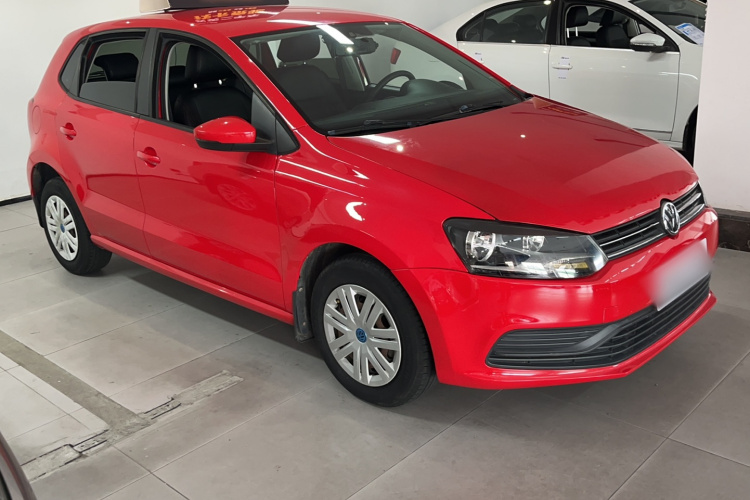 Volkswagen Polo 2019 car image #4