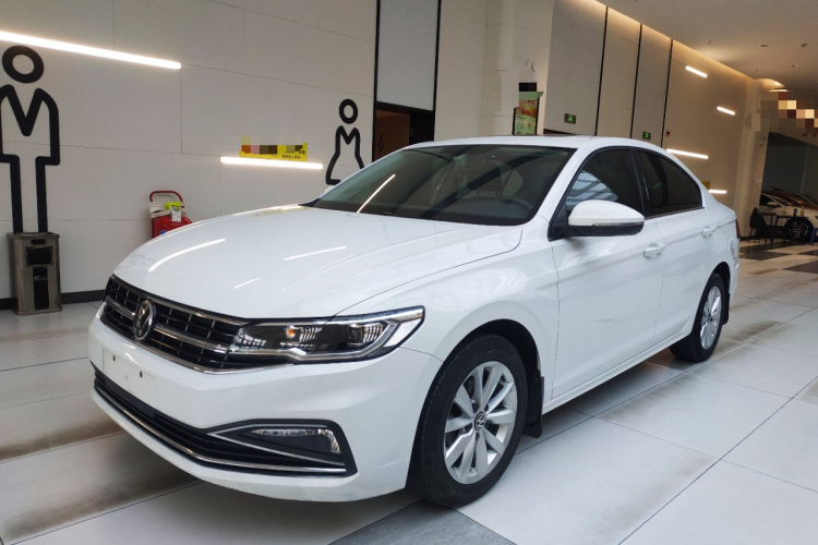 Volkswagen Bora 2021 car image #2