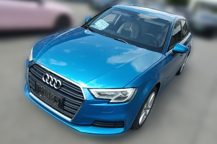 Audi A3 2017 car image #2