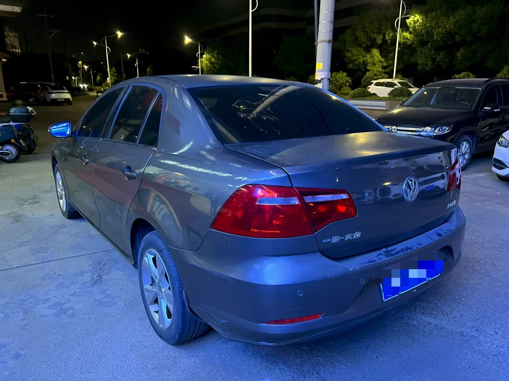 Volkswagen Bora 2014 car image #4