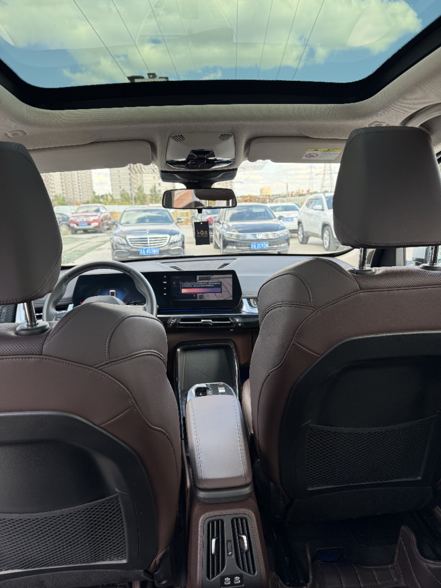BMW X1 2024 #2 BMW X1 2024 car image #2