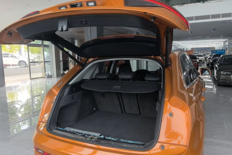Audi Q3 2017 immagine di auto #19