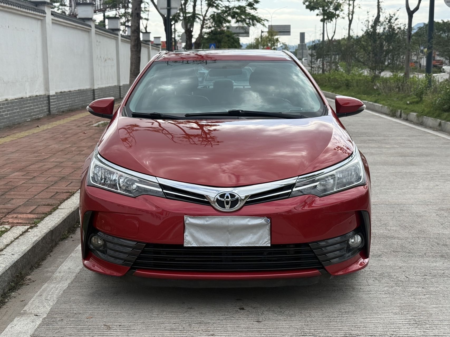 Toyota Corolla 2017 #2 Toyota Corolla 2017 car image #2