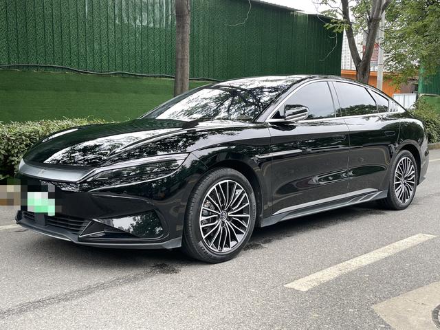 BYD Han 2024 car image #17