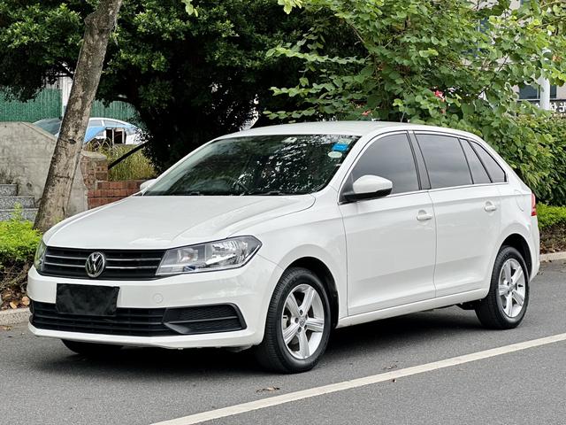 Volkswagen Santana 2016 صورة سيارة #10