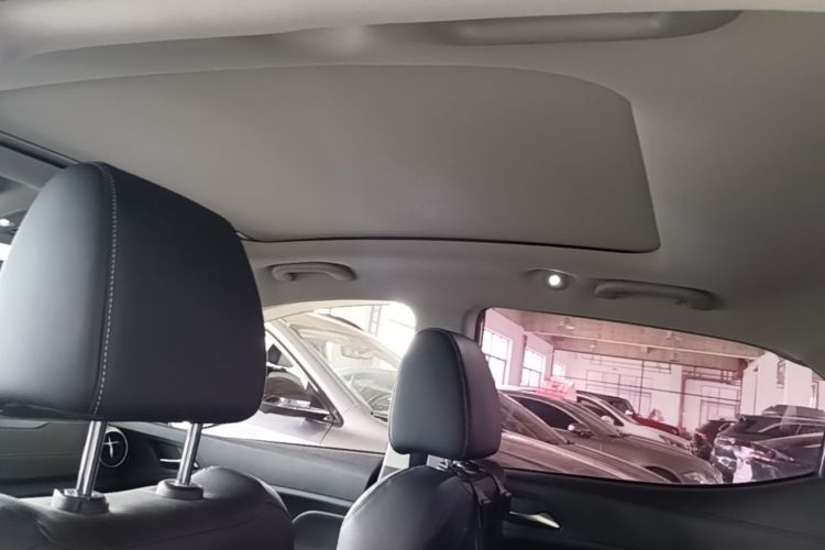 BYD Yuan New Energy 2019 #18 BYD Yuan New Energy 2019 imagen de coche #18