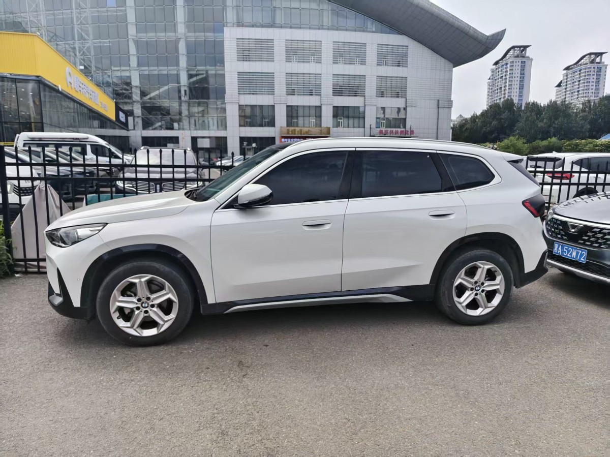BMW X1 2023 #3 BMW X1 2023 car image #3