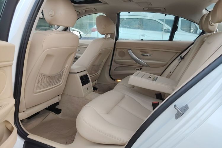 BMW 3 Series 2015 #17 BMW 3 Series 2015 car image #17