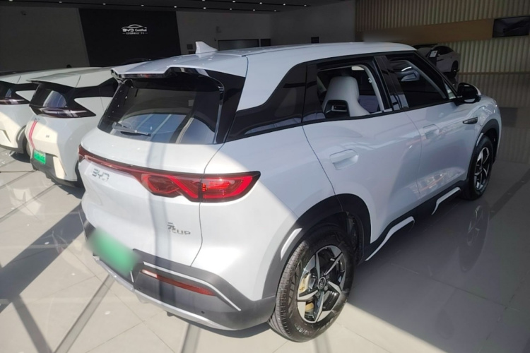 BYD YuanUP 2024 #5 BYD YuanUP 2024 car image #5