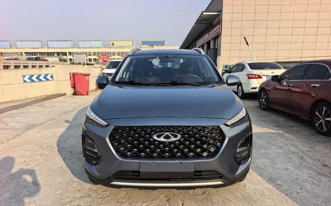 2023 car image #2
