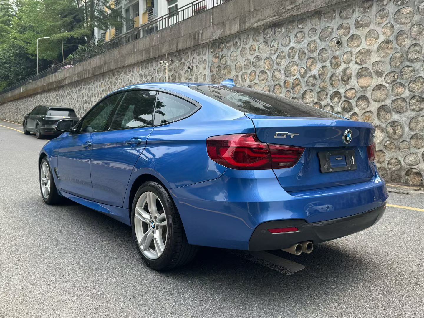 BMW 3 Series GT 2020 #11 BMW 3 Series GT 2020 car image #11