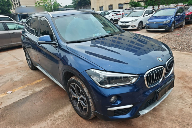 BMW X1 2018 #4 BMW X1 2018 car image #4