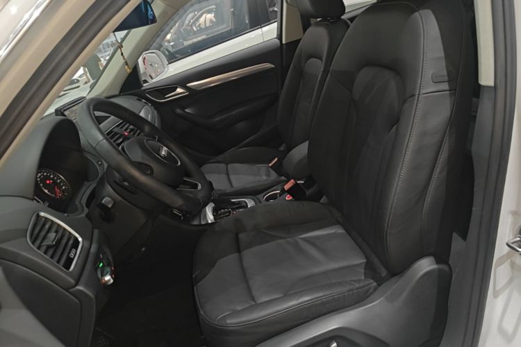 Audi Q3 2016 #15 Audi Q3 2016 car image #15