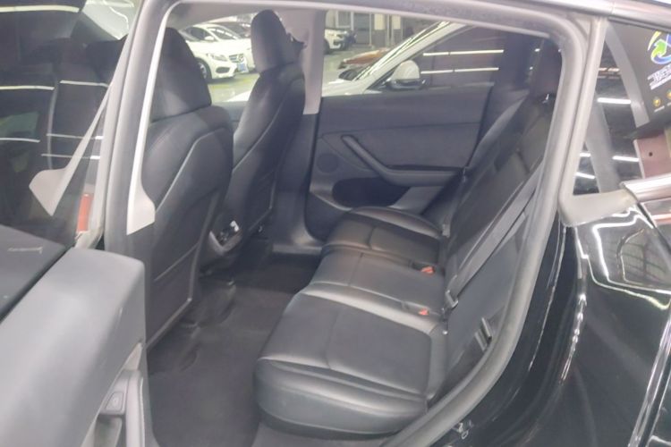 Tesla Model Y 2023 #17 Tesla Model Y 2023 car image #17