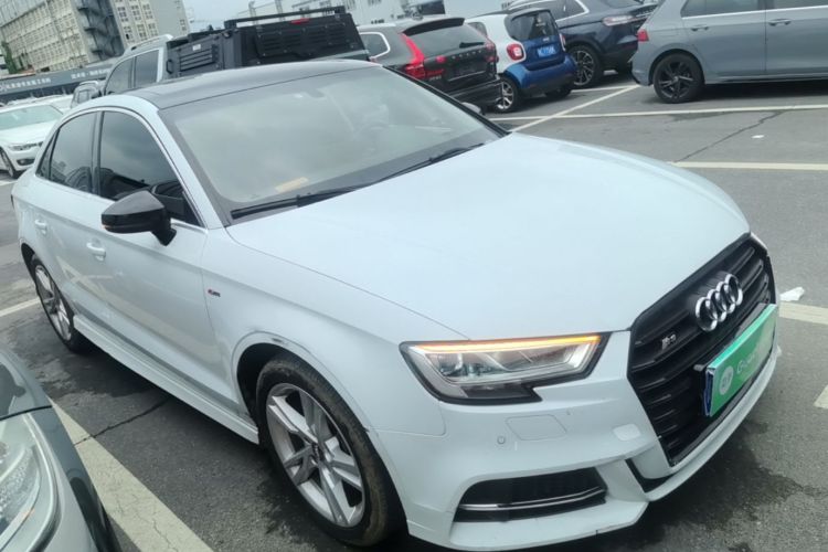 Audi A3 2020 car image #4