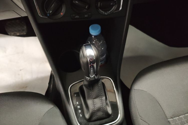Volkswagen Polo 2019 #14 Volkswagen Polo 2019 car image #14