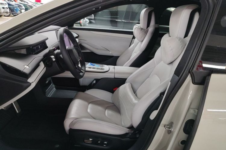 MI SU7 2024 car image #19