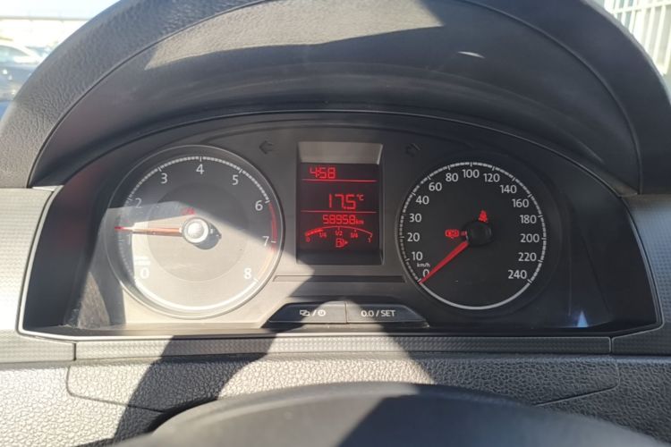 Volkswagen Santana 2019 #12 Volkswagen Santana 2019 صورة سيارة #12