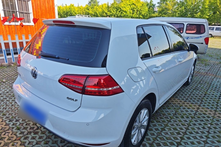 Volkswagen Golf 2016 car image #7
