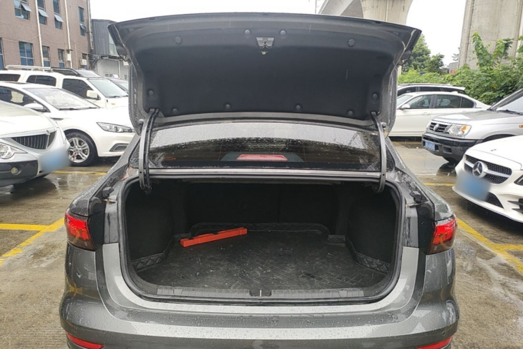 GEELY Emgrand 2022 #19 GEELY Emgrand 2022 car image #19