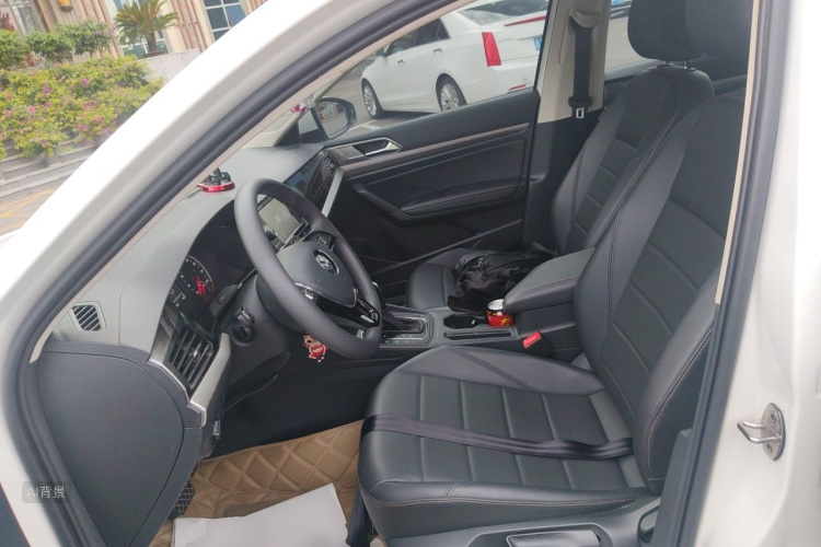 Volkswagen Lavida 2019 car image #17