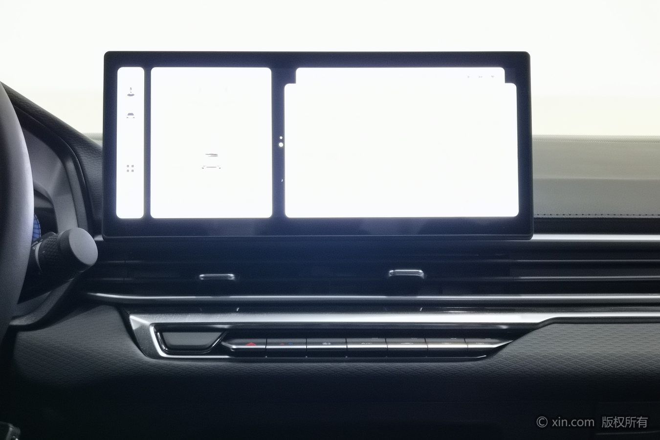 GEELY Emgrand 2024 car image #13