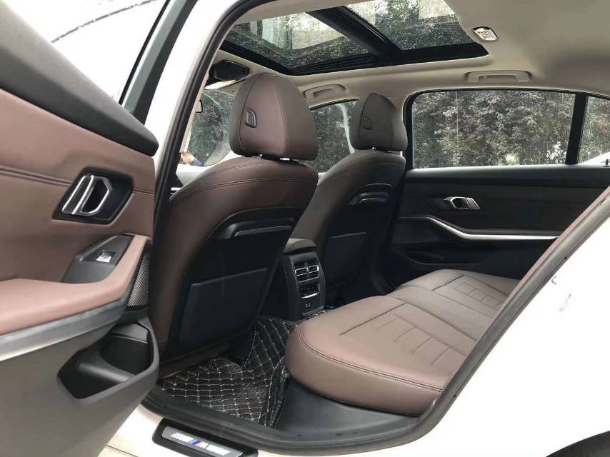 BMW 3 Series 2020 car image #4