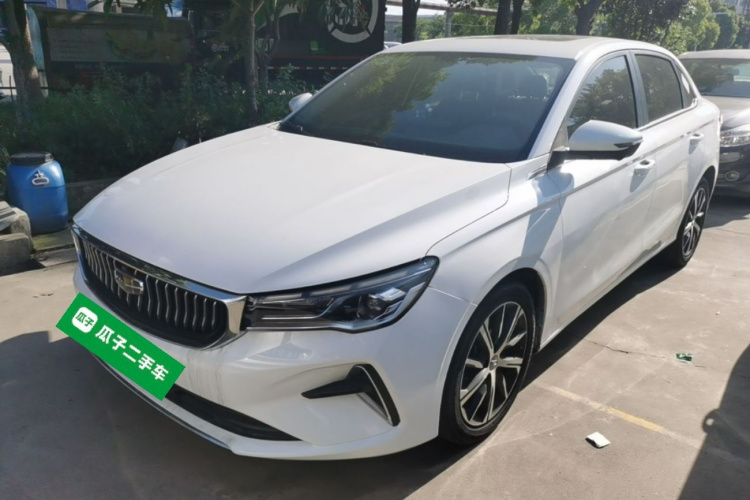 GEELY Emgrand 2022 car image #2