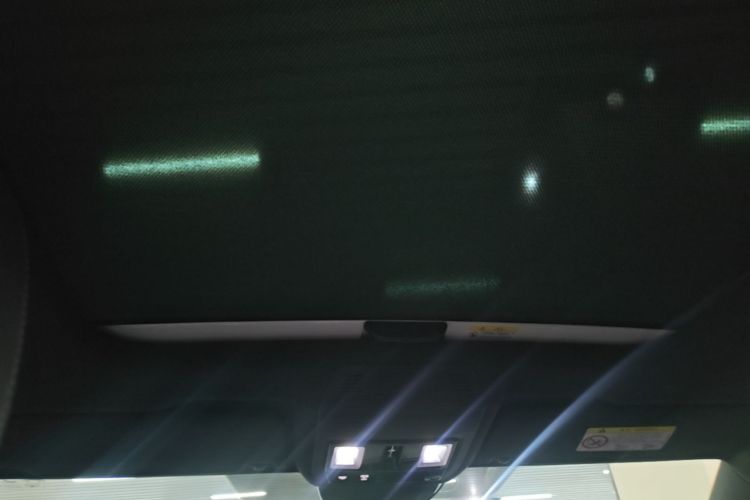 Volkswagen Golf 2022 car image #18
